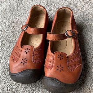 Keen maryjanes in great condition